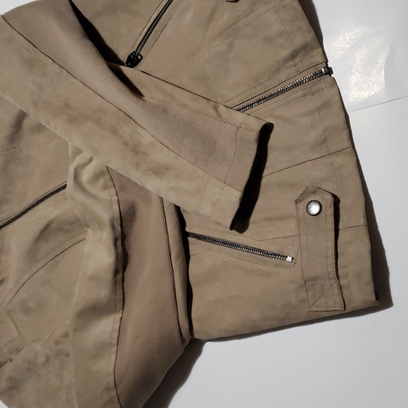 Excellent Condition- Sebby Faux Suede Jacket Tan Taupe Size Small - Picture 9 of 10